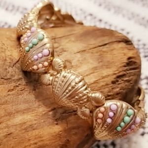 Pastel BEADS Bracelet w SHELLS gold by Davinci